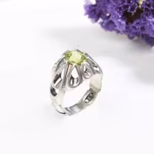 انگشتر نقره مردانه با نگین زبرجد