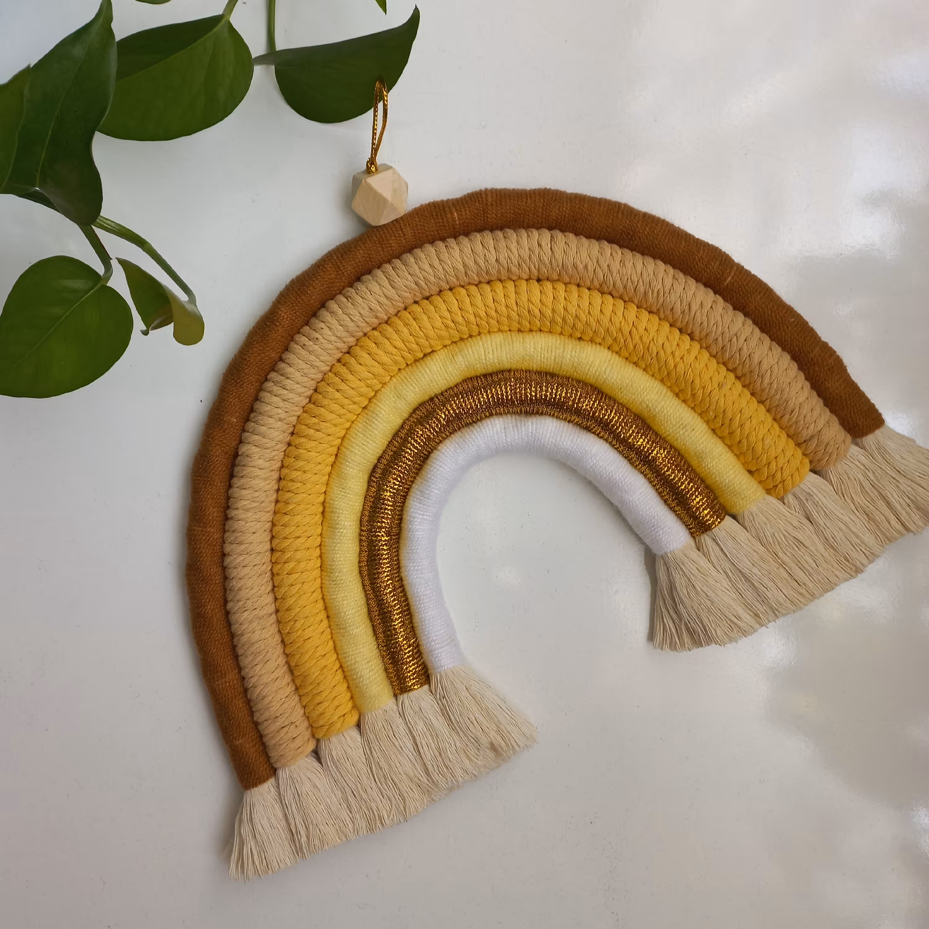 رنگین کمان  مکرومه 