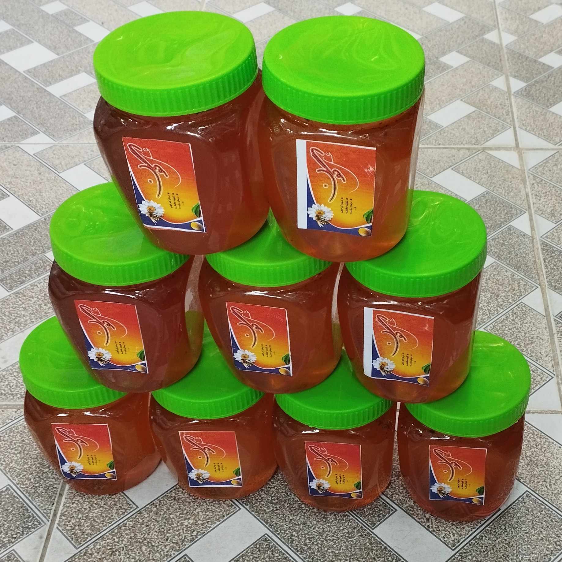 عسل گزانگبین محصول اعلای 1000 گرمی درجه یک