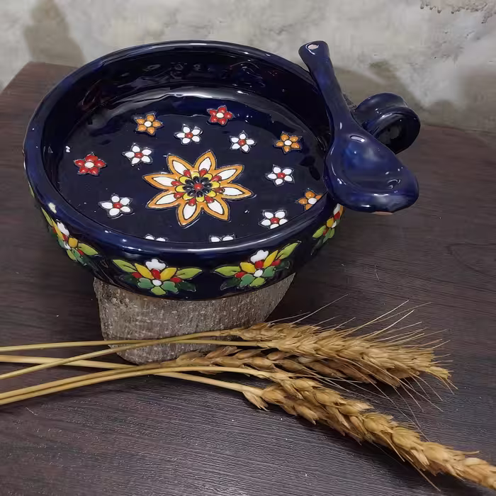 ظرف سوپ خوری