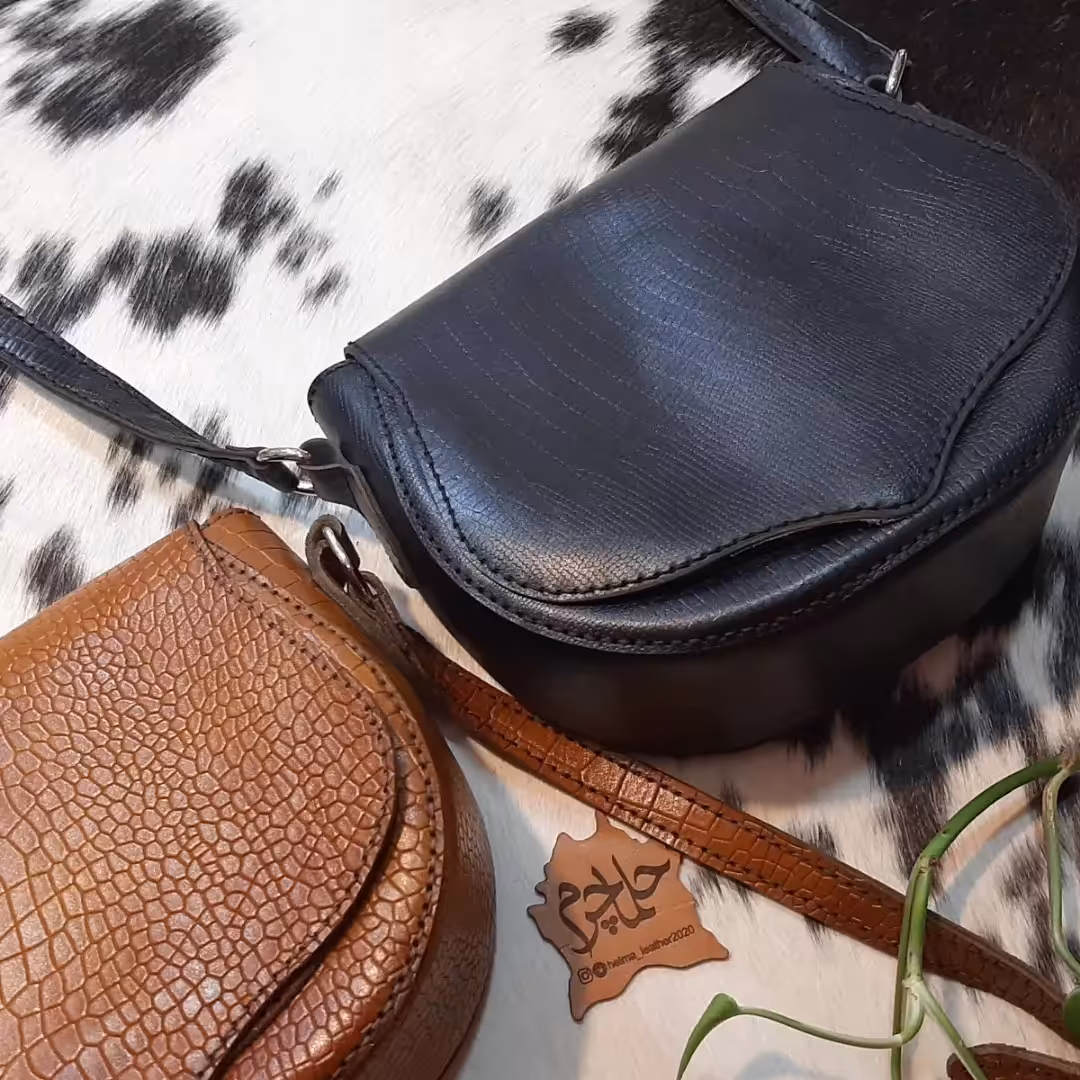 کیف رودوشی چرم طبیعی دستدوز