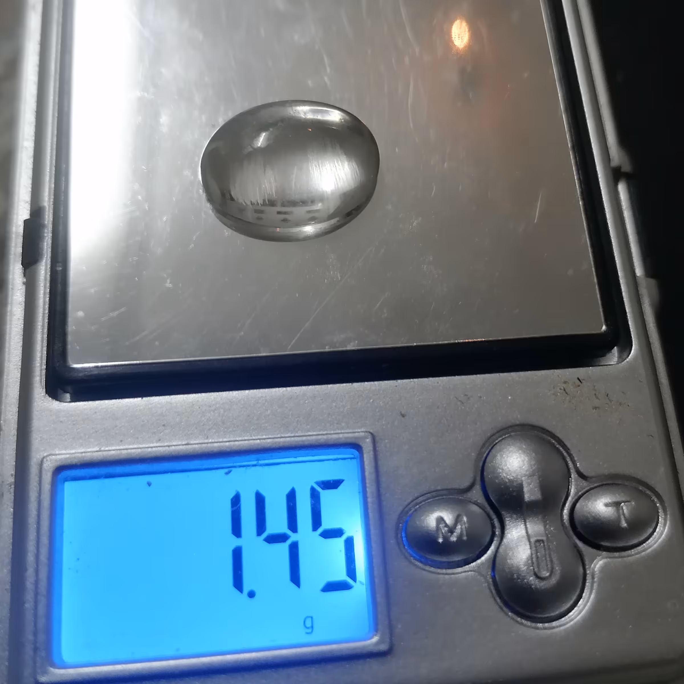 نگین اصلی معدنی عقیق در نجف شفاف و پاک بدون رگه و ناخالصی 