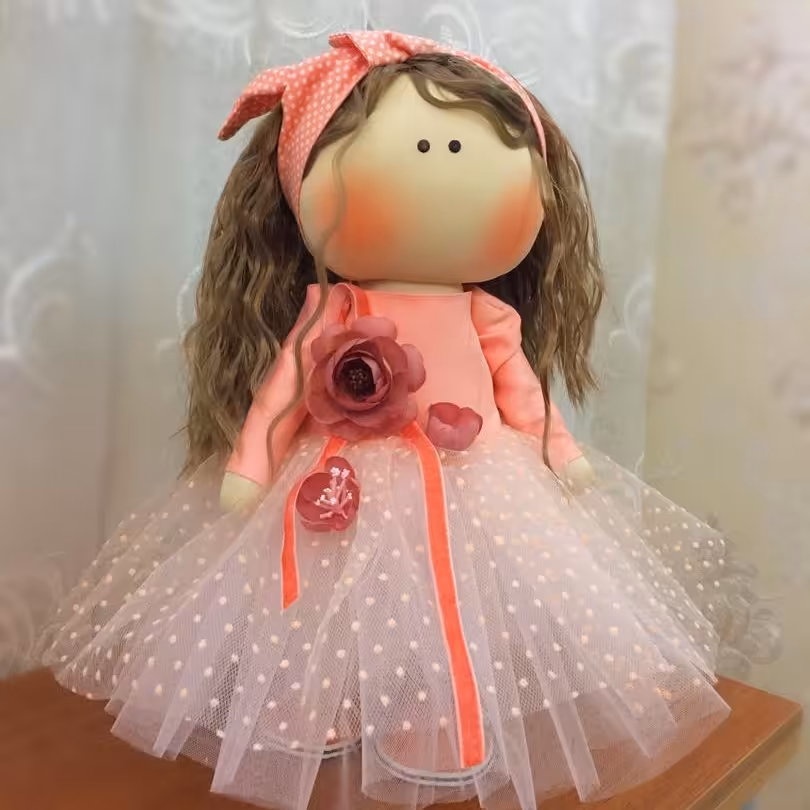 عروسک زیبا وفانتزی روسی
