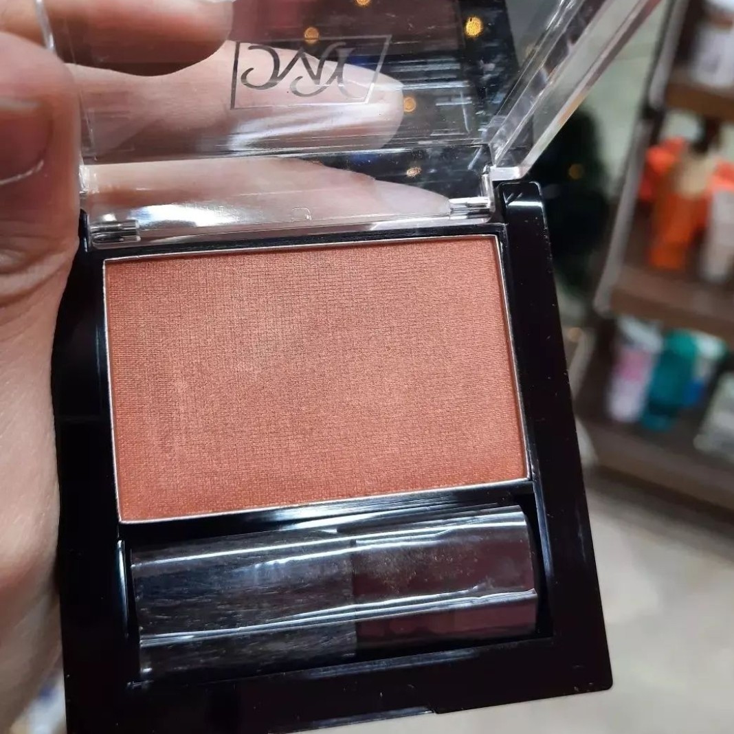 رژگونه طبیعی بلک دایموند مای  شماره  11