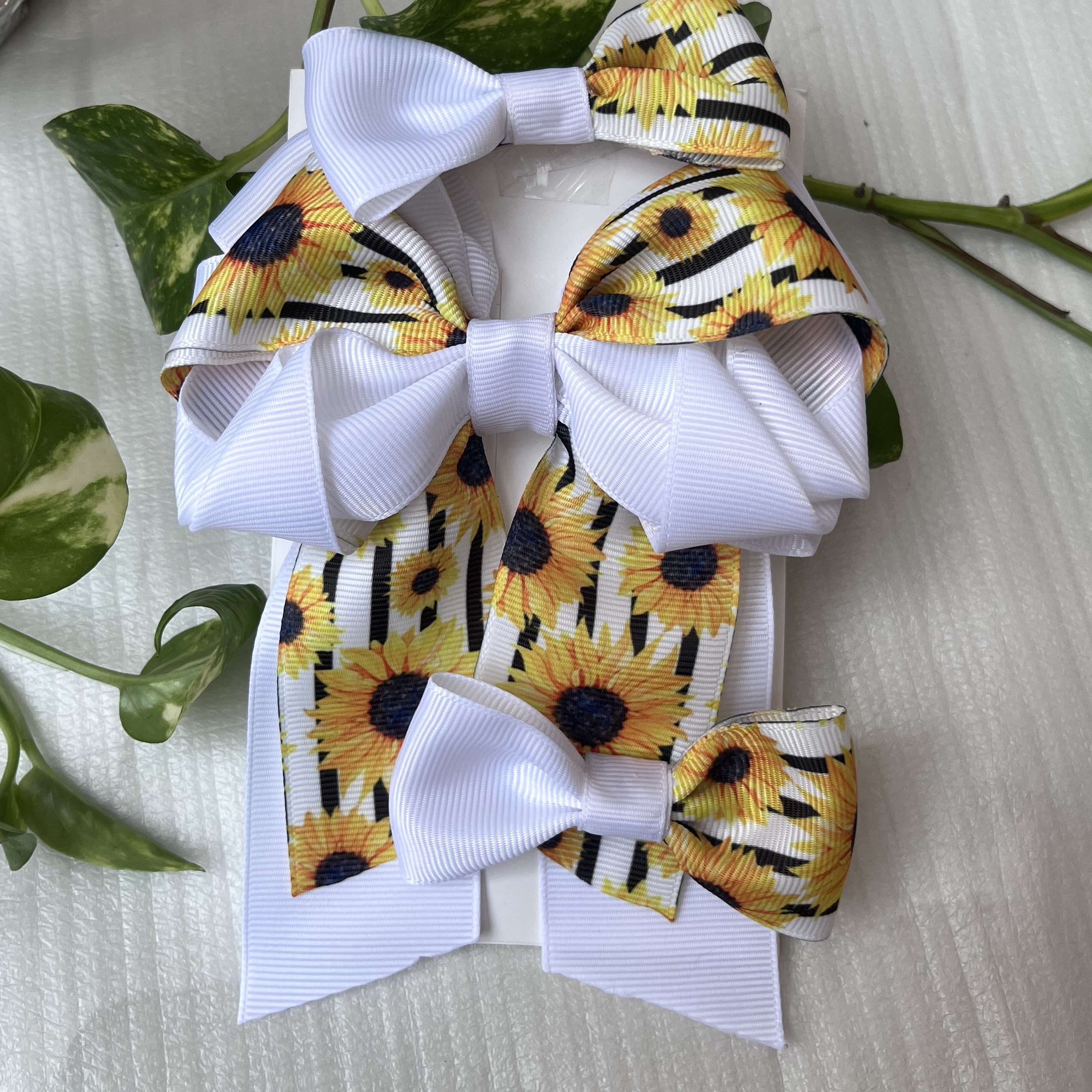 ست مادردختری مجلسی گلسرافتابگردان دنباله دا ر207