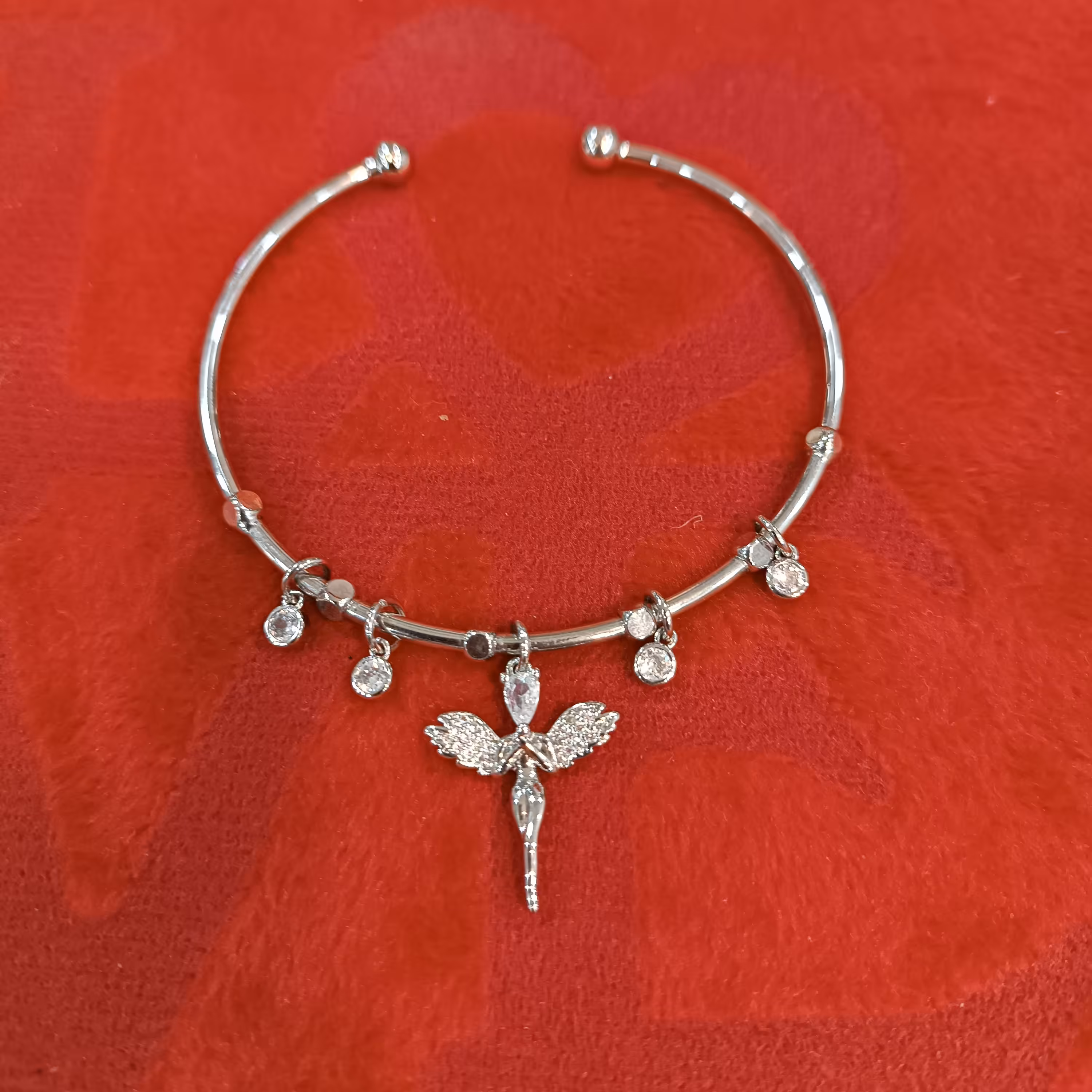 دستبند بنگل طرح فرشته ، رنگ ثابت