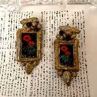 گوشواره دستساز Hulupuart طرح Anemone frame پاپیه ماشه