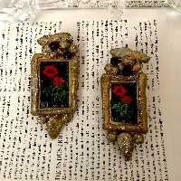 گوشواره دستساز Hulupuart طرح Anemone frame پاپیه ماشه