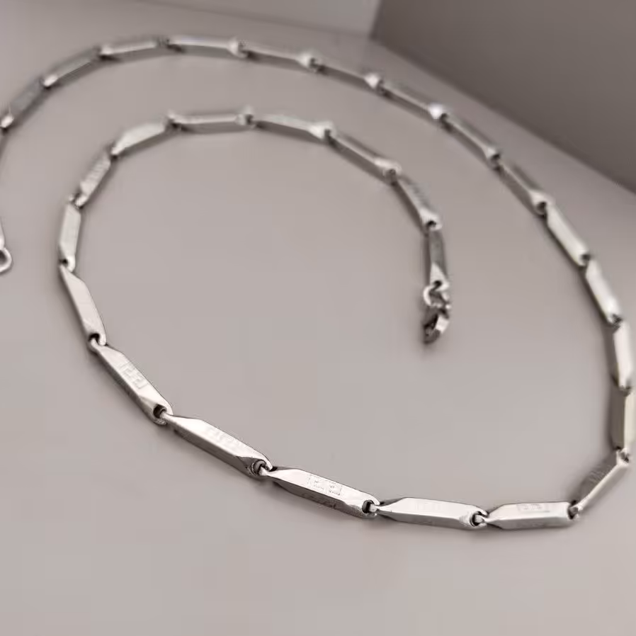 زنجیر مردانه، اسپرت