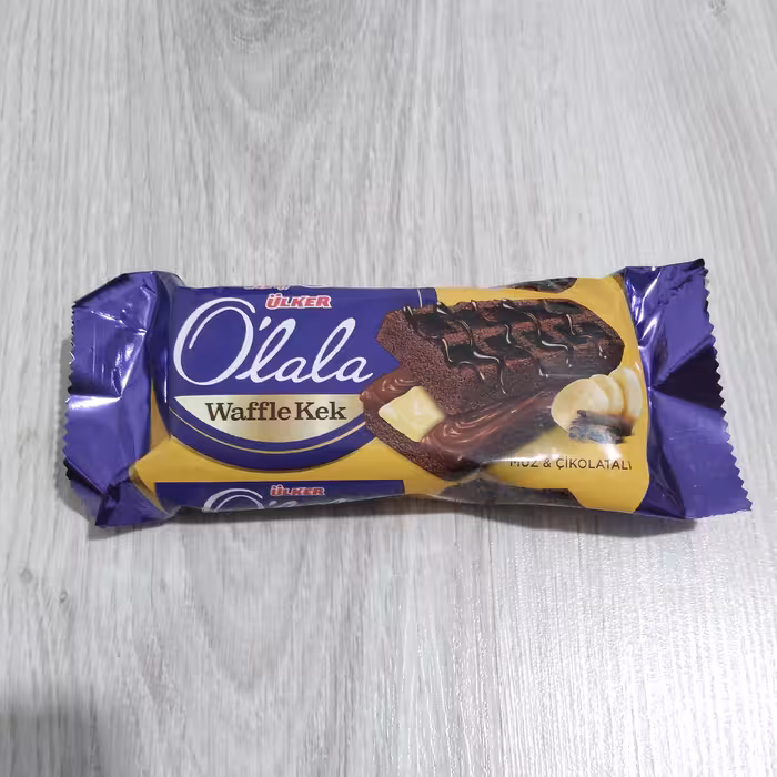 کیک کرمدار  وافل موز و شکلات اولالا ترکیه Ulker Olala بسته 70 گرمی