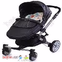 کالسکه کریر کاپلا مشکی مدل لیون با قابلیت صندلی روبه مادر و کریکات شونده و صندلی دوطرفه کاپلا رنگ مشکی capella leon black&black