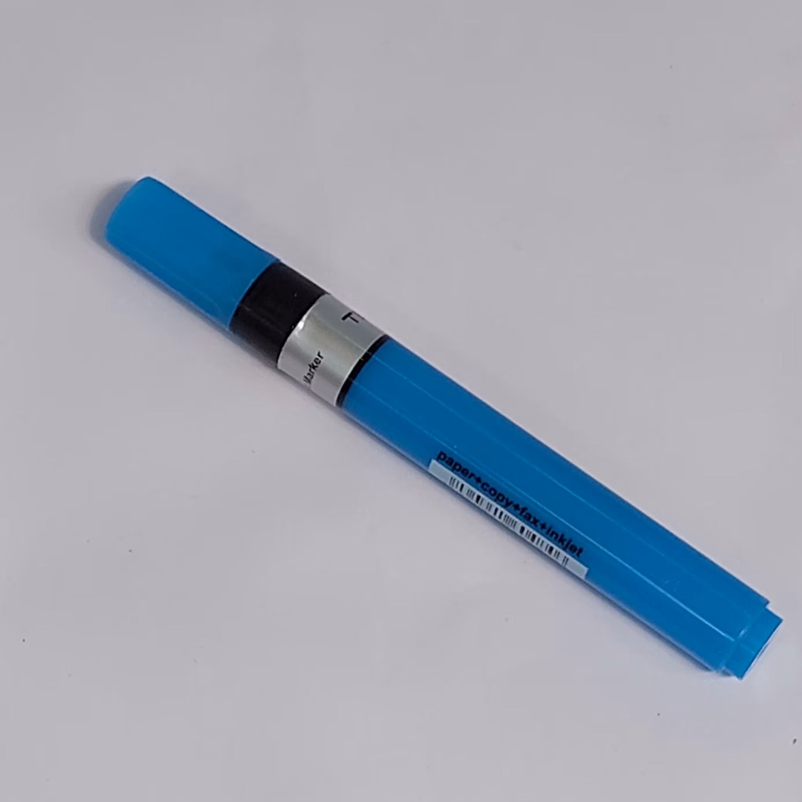 ماژیک علامت زن قلمی پلیکان رنگ آبی