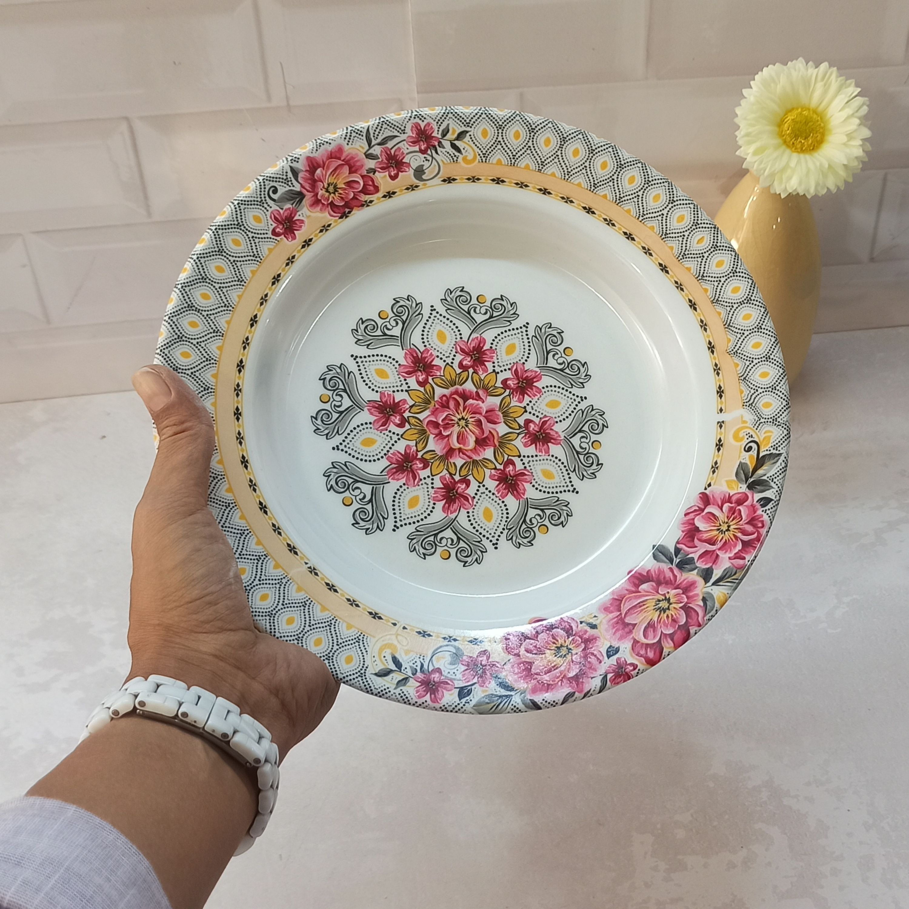 بشقاب خورشت خوری ملامین کد 715 تهیه شده ازبهترین موادنو قابل سفارش یک دست 6عددی