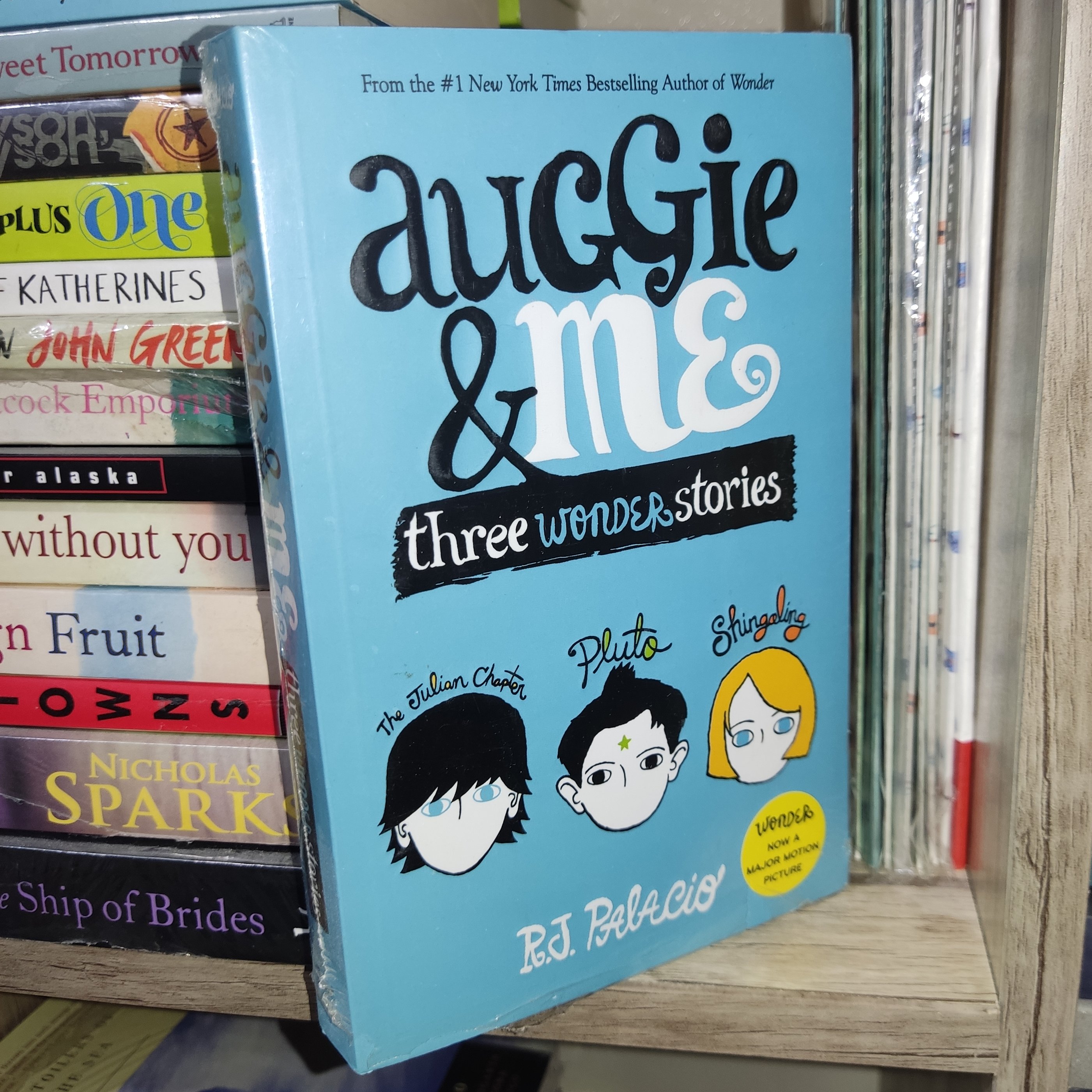 کتاب زبان اصلی Auggie and Me Three Wonder Stories (اوگی و من, سه قصه از سه شخصیت رمان اعجوبه) - اثر پالاسیو