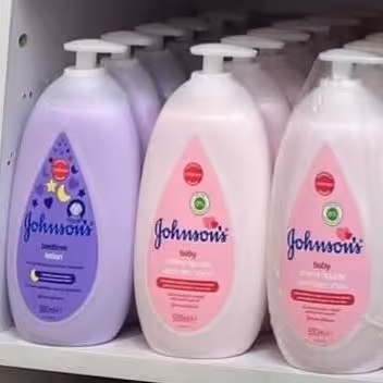 لوسیون بدن بچه جانسون