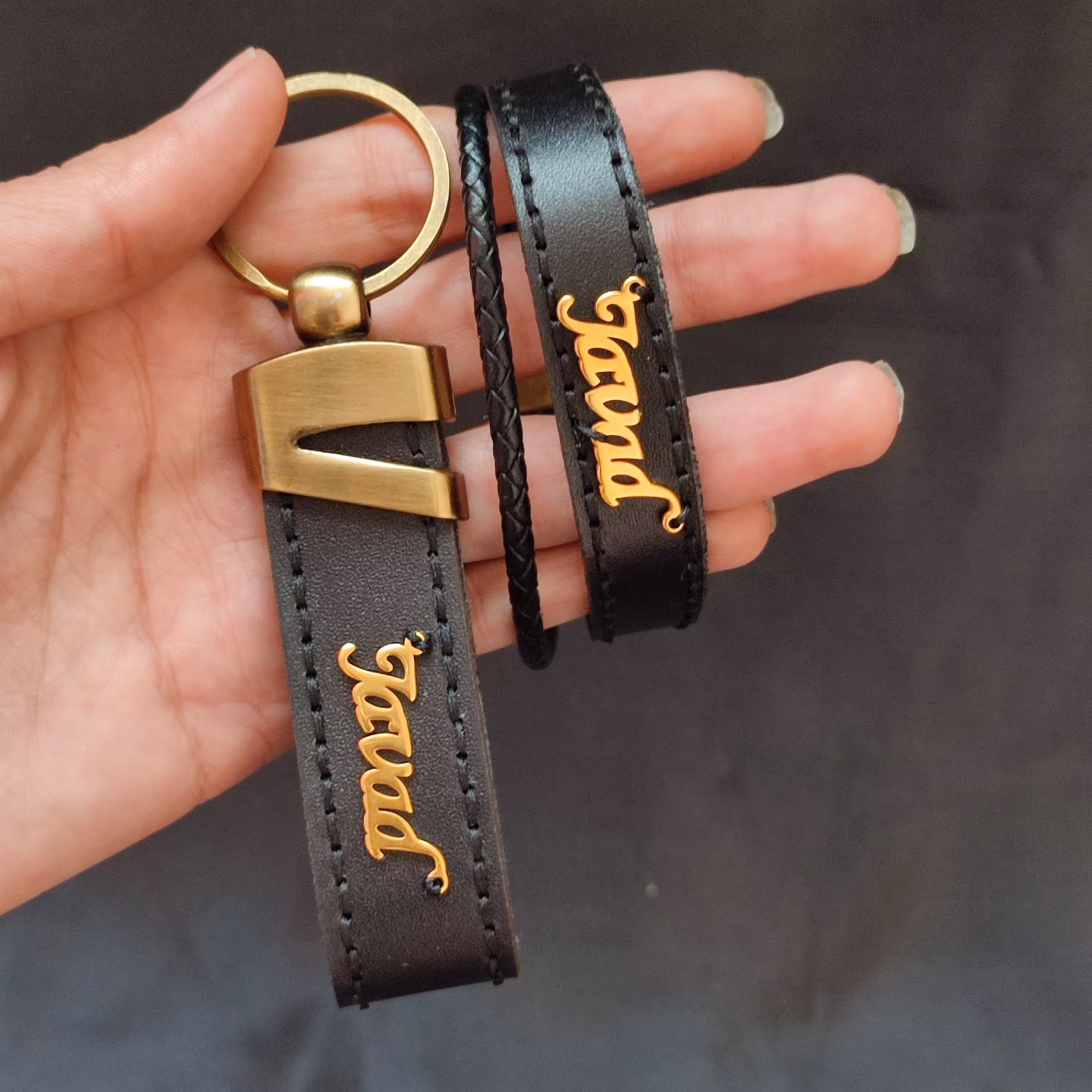 دستبندجاکلیدی اسم استیل چرم طبیعی دست دوز