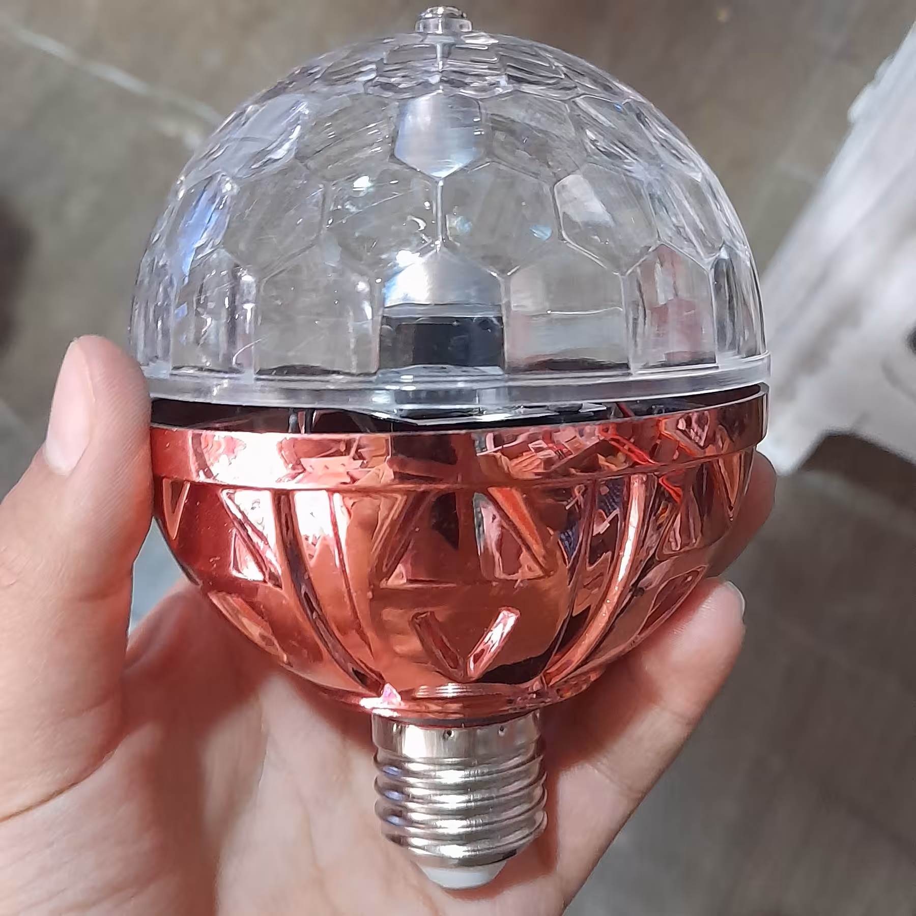 لامپ ال ای دی دیسکویی . جنس درجه یک 