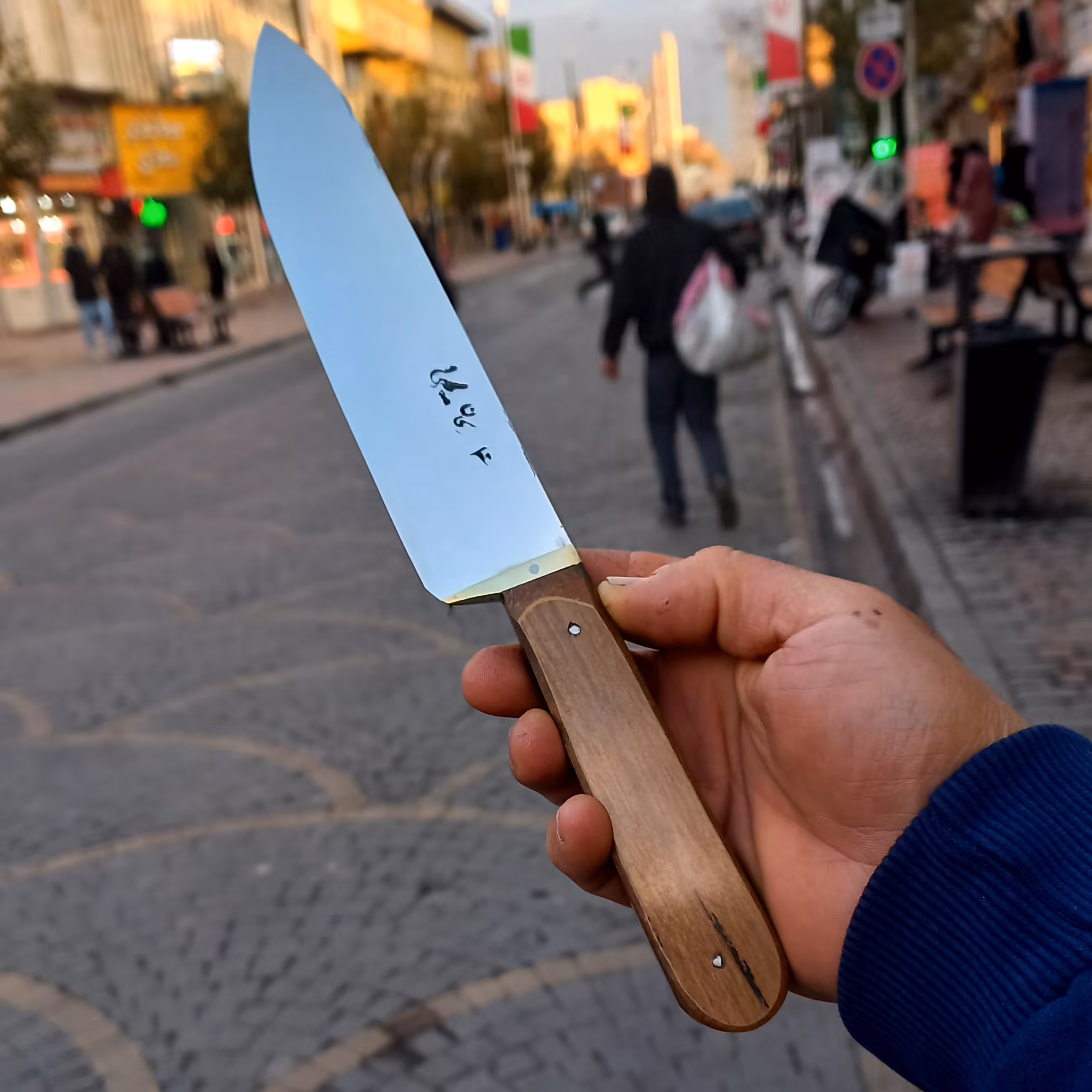 چاقو آشپزخانه سایز 3 جنس تیغه فولاد استیل ضد زنگ دسته کائوچو باربند برنج 