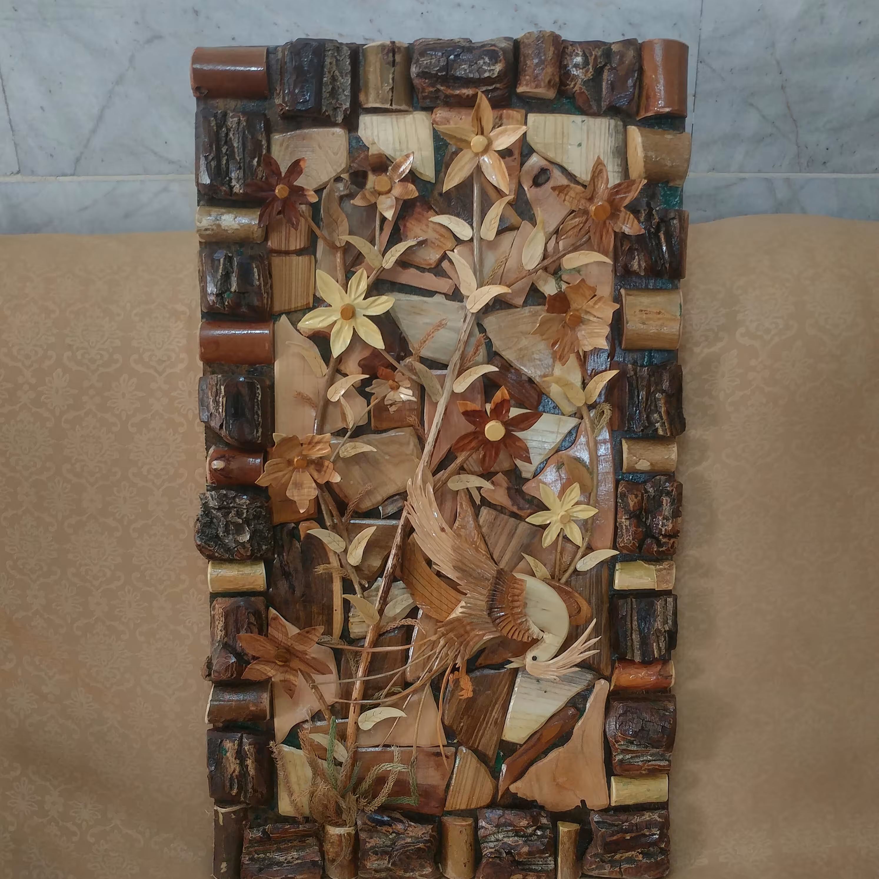 تابلوی سیمرغ و طبیعت چوبی معرق