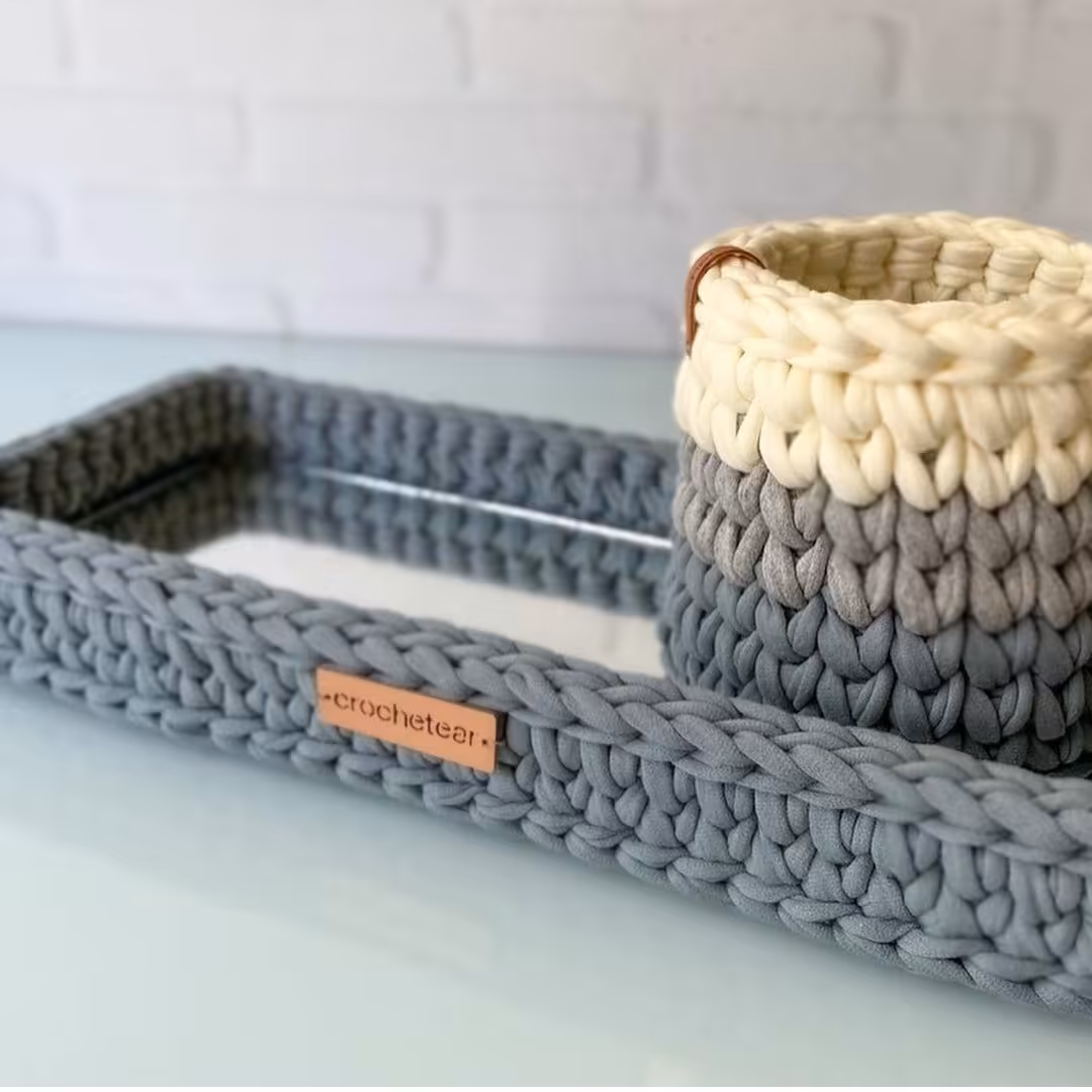 باکس و سینی کف آینه تریکوبافی لوازم آرایشی و تزیینی از غرفه انواع ست تریکو 