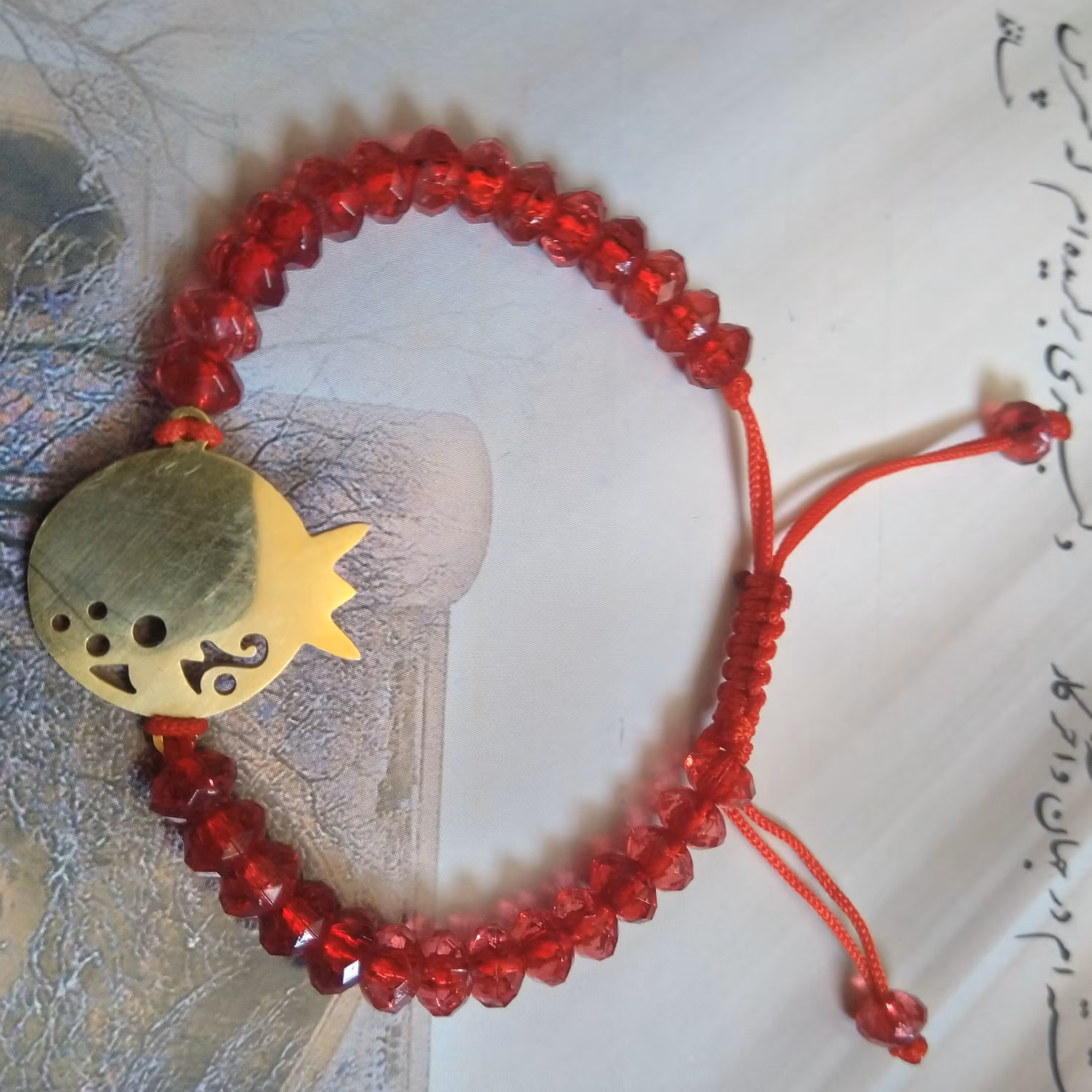 دستبند انار و کریستال