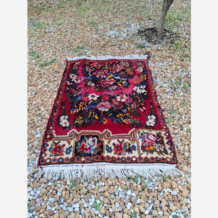 اورنک یا دستور ،فرش  انتبک دستباف بختیار  ارسال پس کرایه