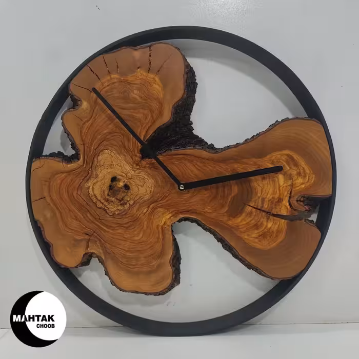 ساعت روستیک کد WO03 ( چوب زیتون و رینگ فلزی) سایز 45