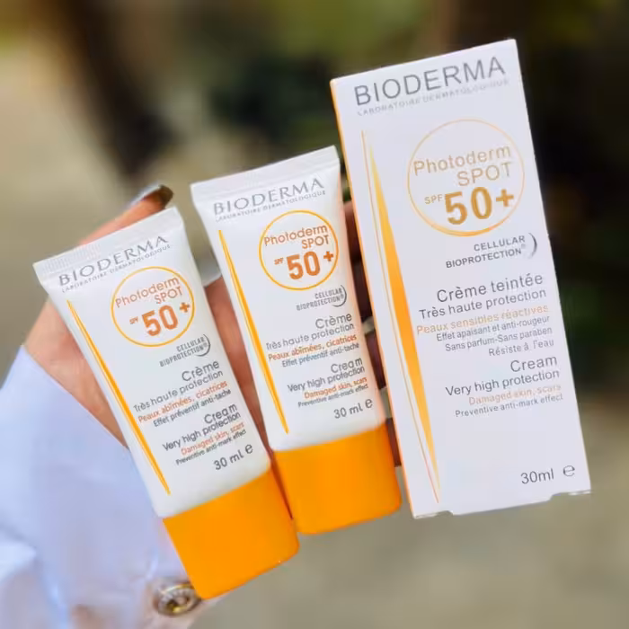 ضد آفتاب بیودرما فتودرم اسپات 50 مدل Bioderma PhotoDerm Spot50