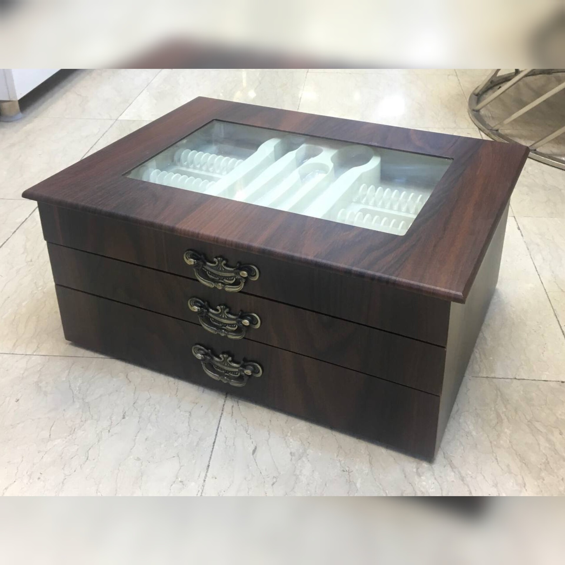 کنسول قاشق و چنگال بدون پایه کد 9696 در 4 رنگ