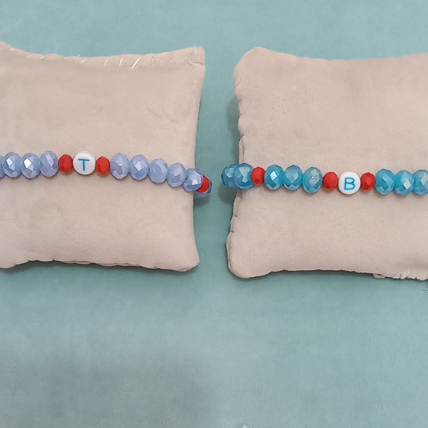 دستبندمهره کریستال و حروف