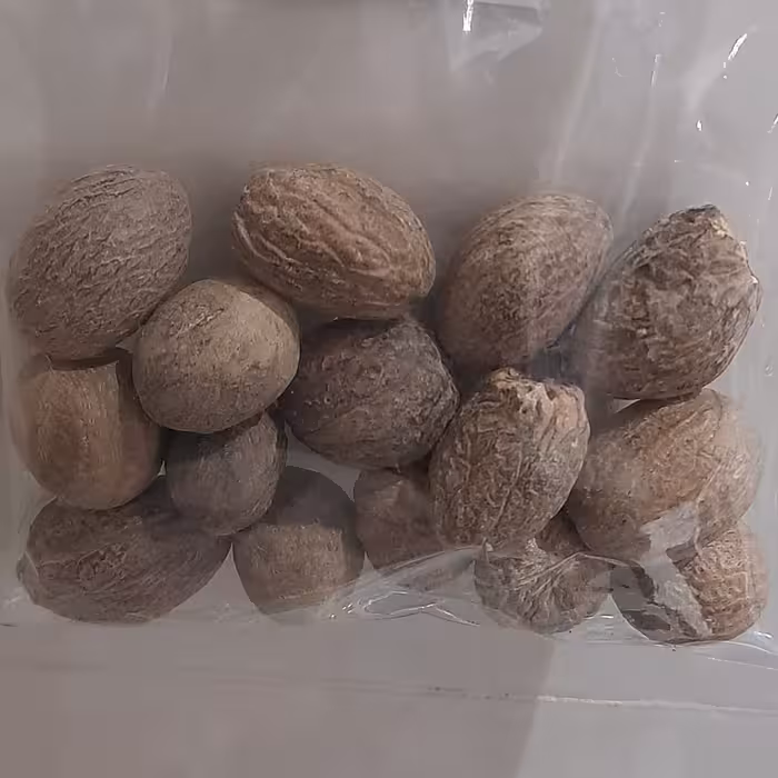 جوز هندی (جوز بویا)50گرمی بسته بندی ساده