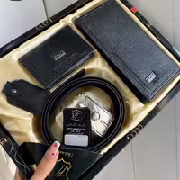 ست چهار تیکه چرم با 6 ماه گارانتی قیمت عالییی