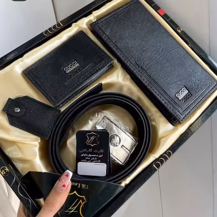 ست چهار تیکه چرم با 6 ماه گارانتی قیمت عالییی