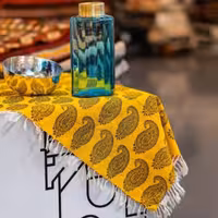 سفره قلمکاری صادراتی زرد رنگ 