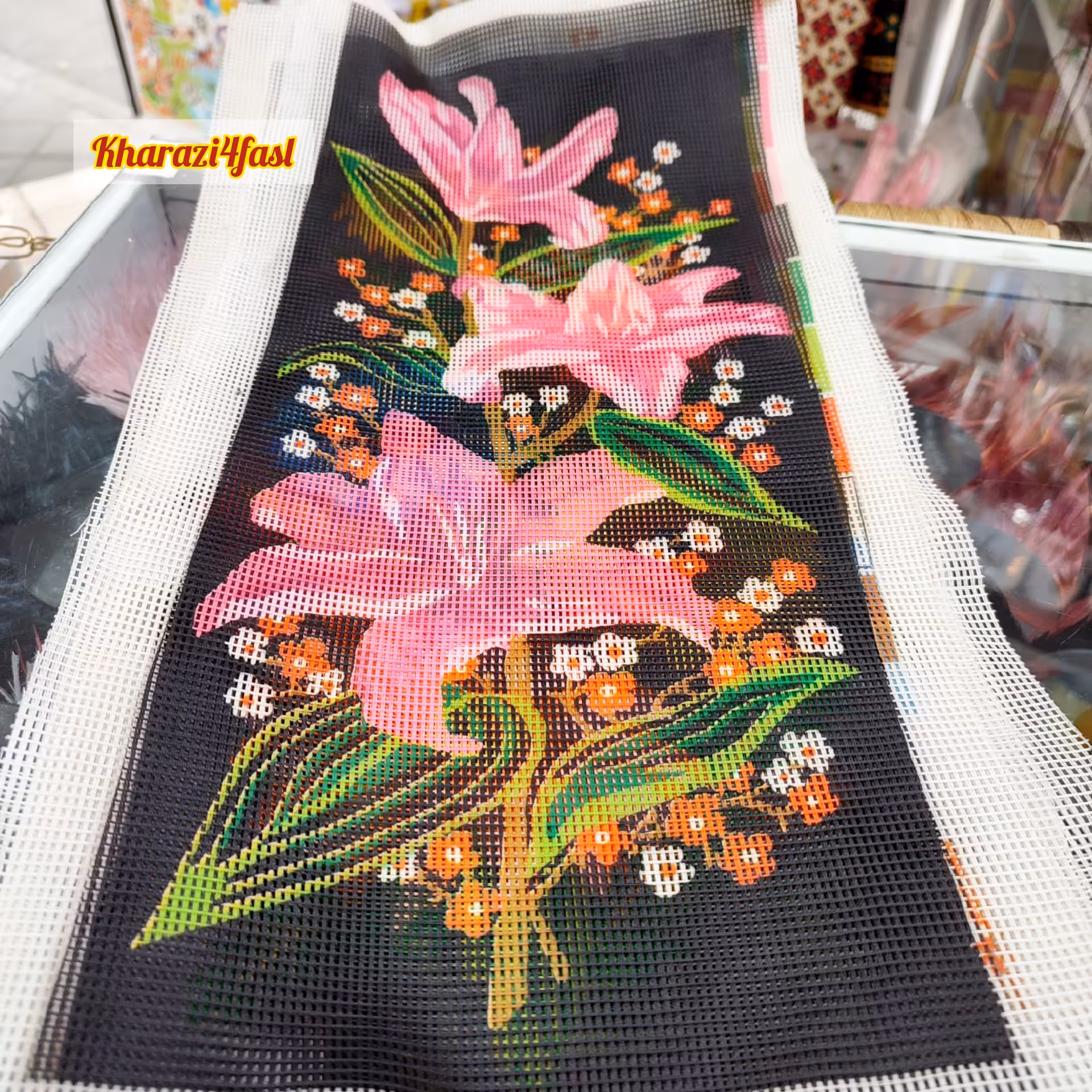 کوبلن طرح گل کد 657 سایز  20 در 50 سانتی متر