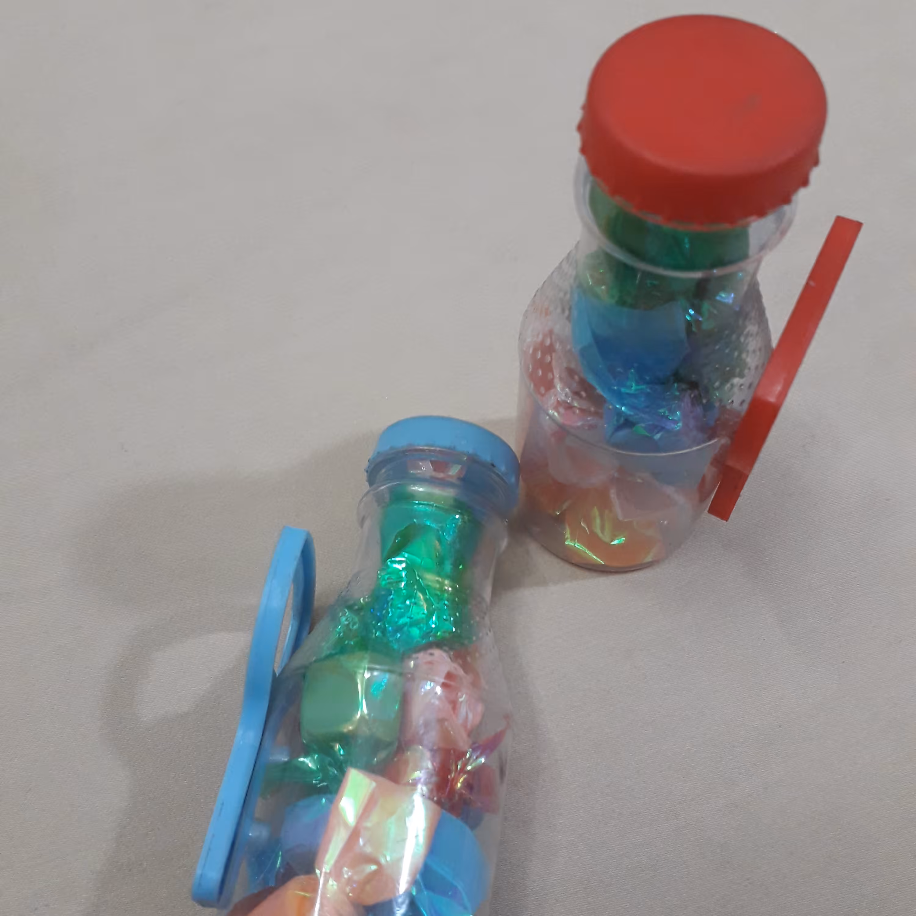 پاکن فانتزی شکلات پیچ شده مدل قوطی نوشابه