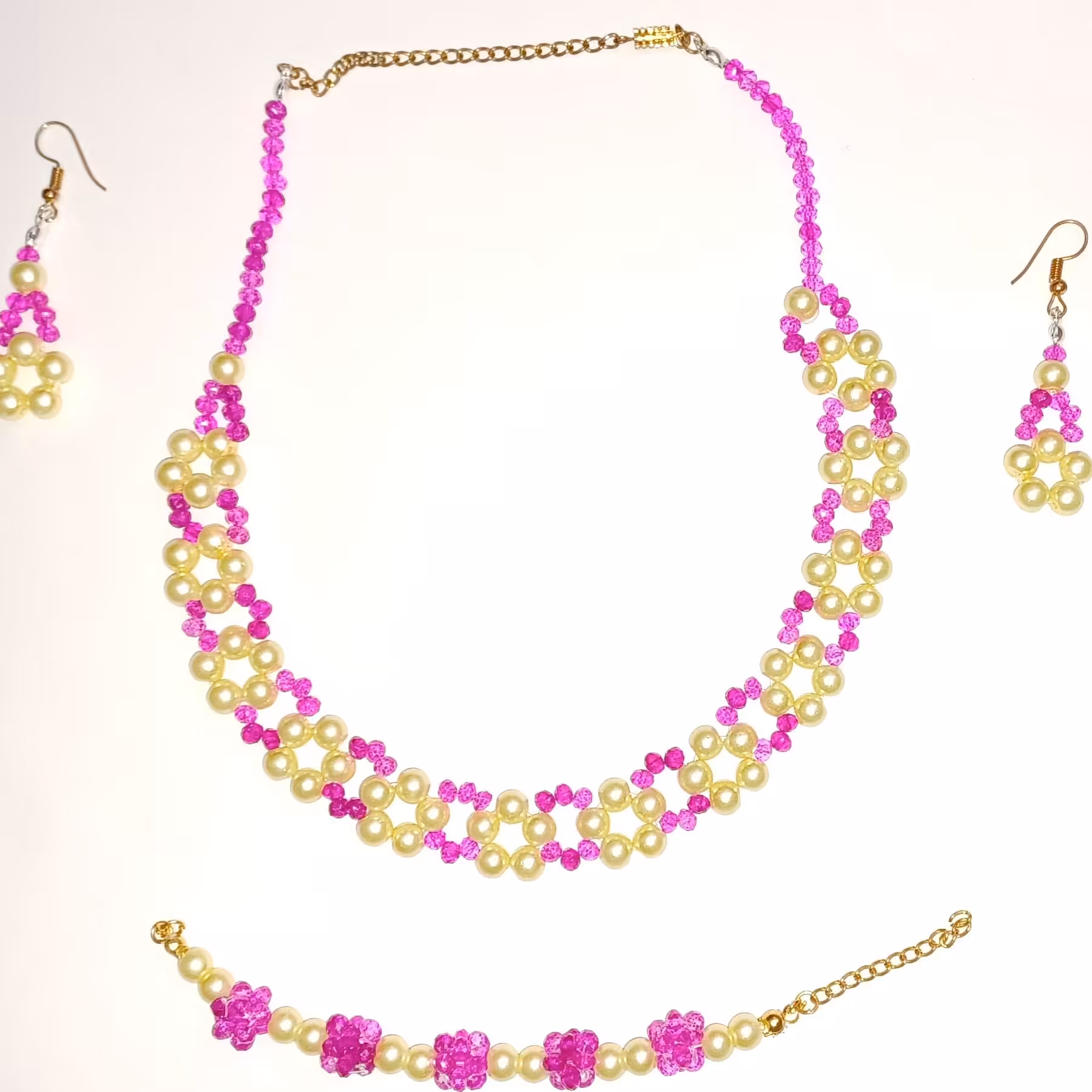 سرویس دستبند گوشواره گردنبند