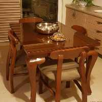 میزنهارخوری چهارنفره کلاسیک تمام چوب