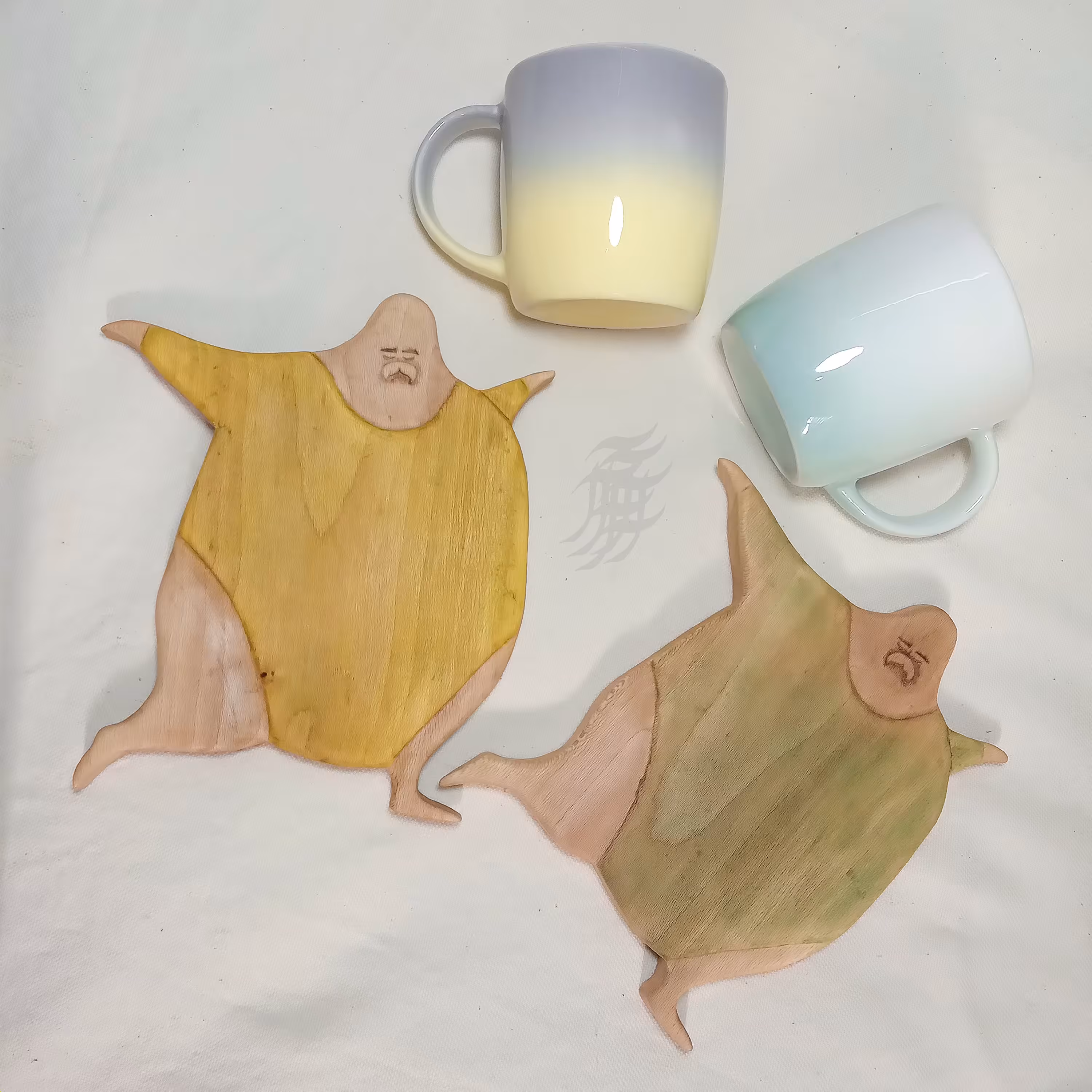 تخته سرو یا زیرلیوانی چوبی