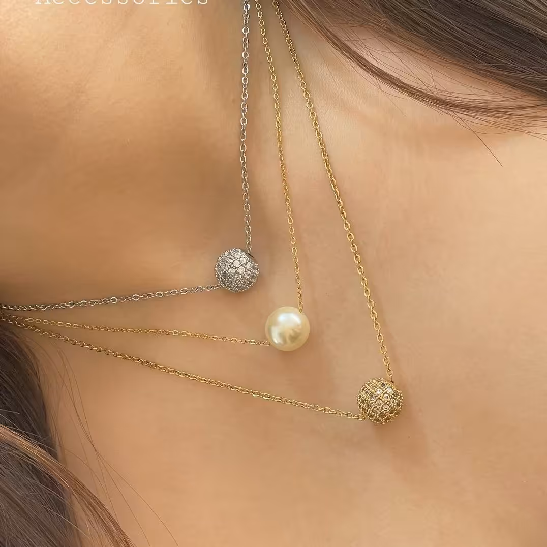 گردنبند گوی استیل   قیمت هر عدد گردنبندگوی 120 جز مروارید ک 85