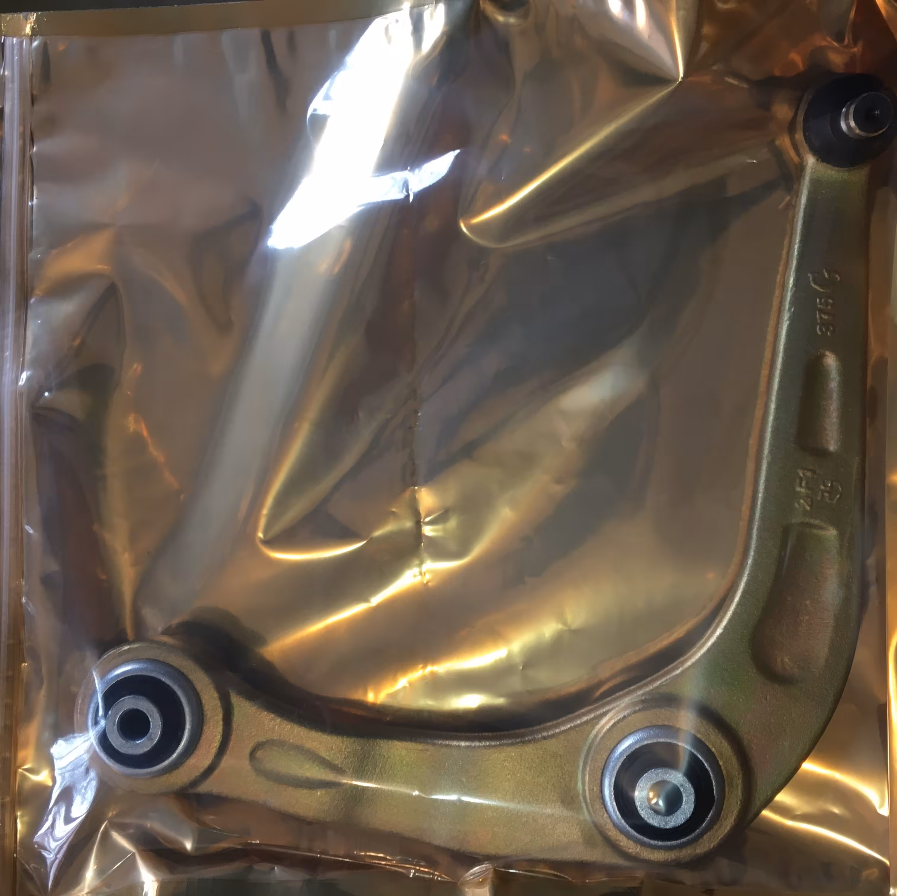 طبق (مثلثی)  پژو 206