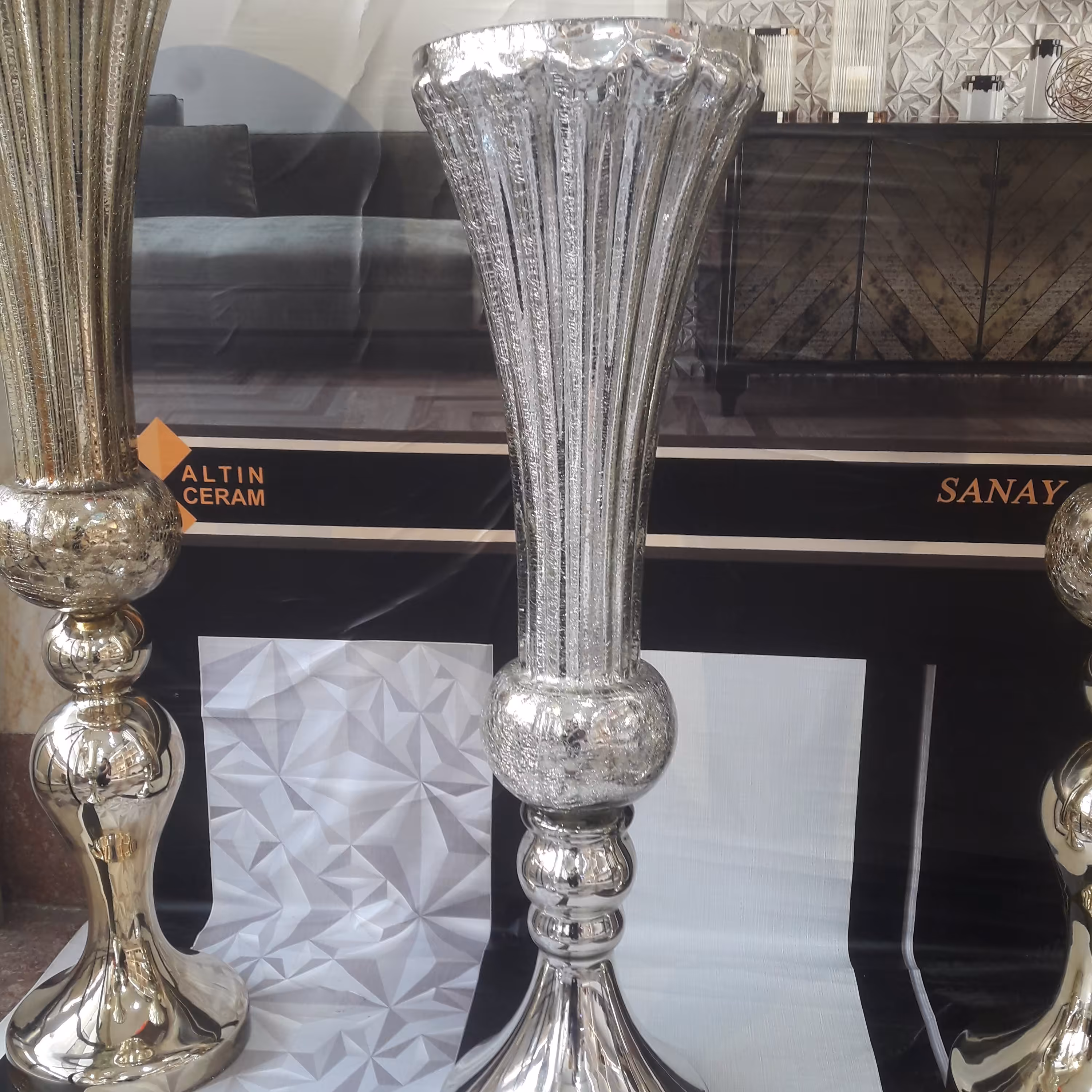گلدان شیشه