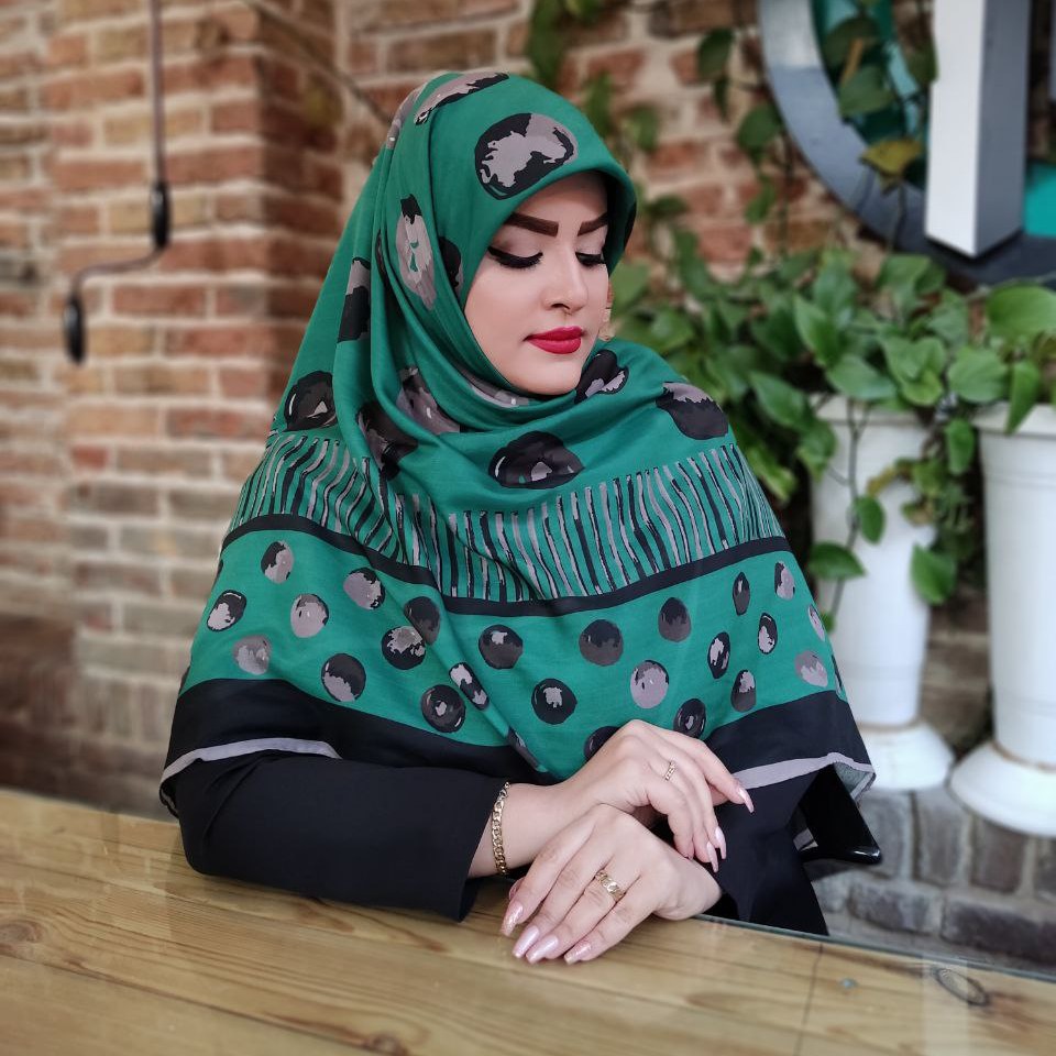 روسری عیدانه سوپرنخ گارزا قواره 135 سبز خال خالی ارسال رایگان
