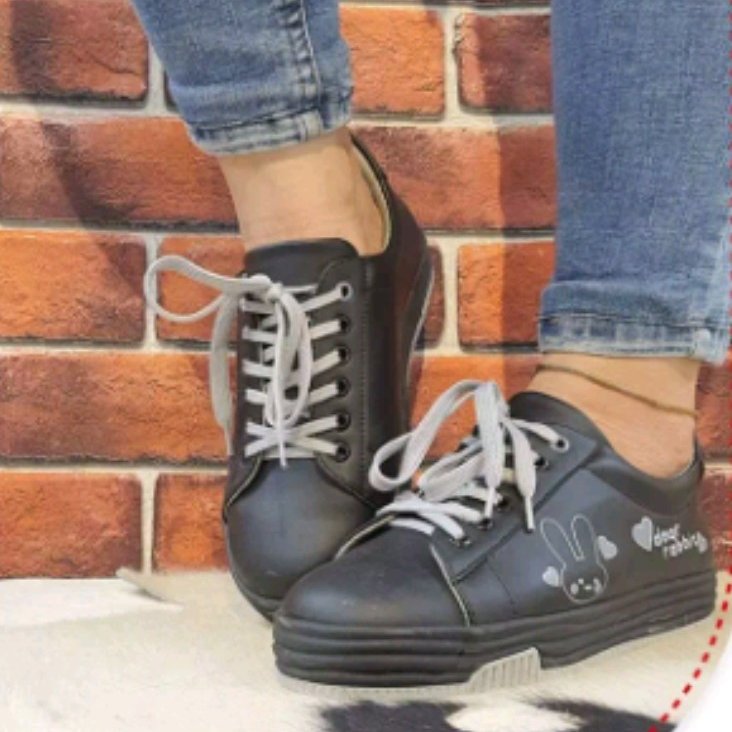 کفش زنانه - ونس چاپی مدل خرگوش مشکی طوسی