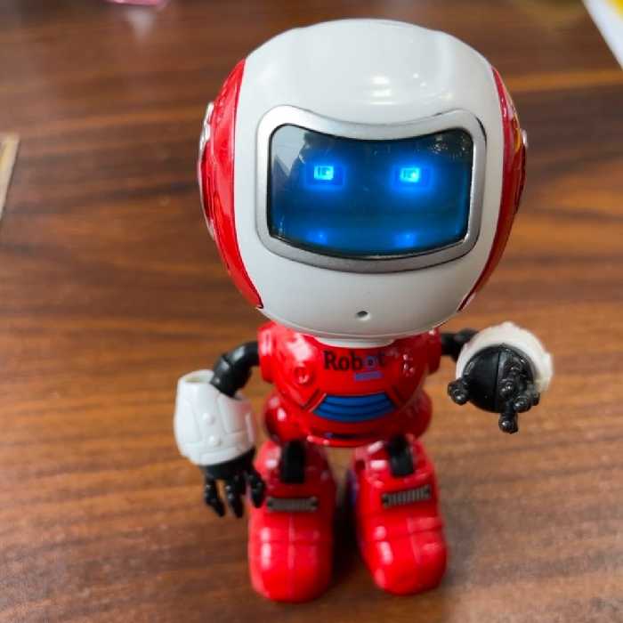 اسباب بازی ربات سنسور دار  فلزی (پس کرایه)