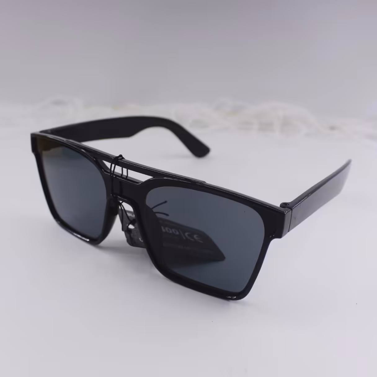 عینک آفتابی مردانه 057