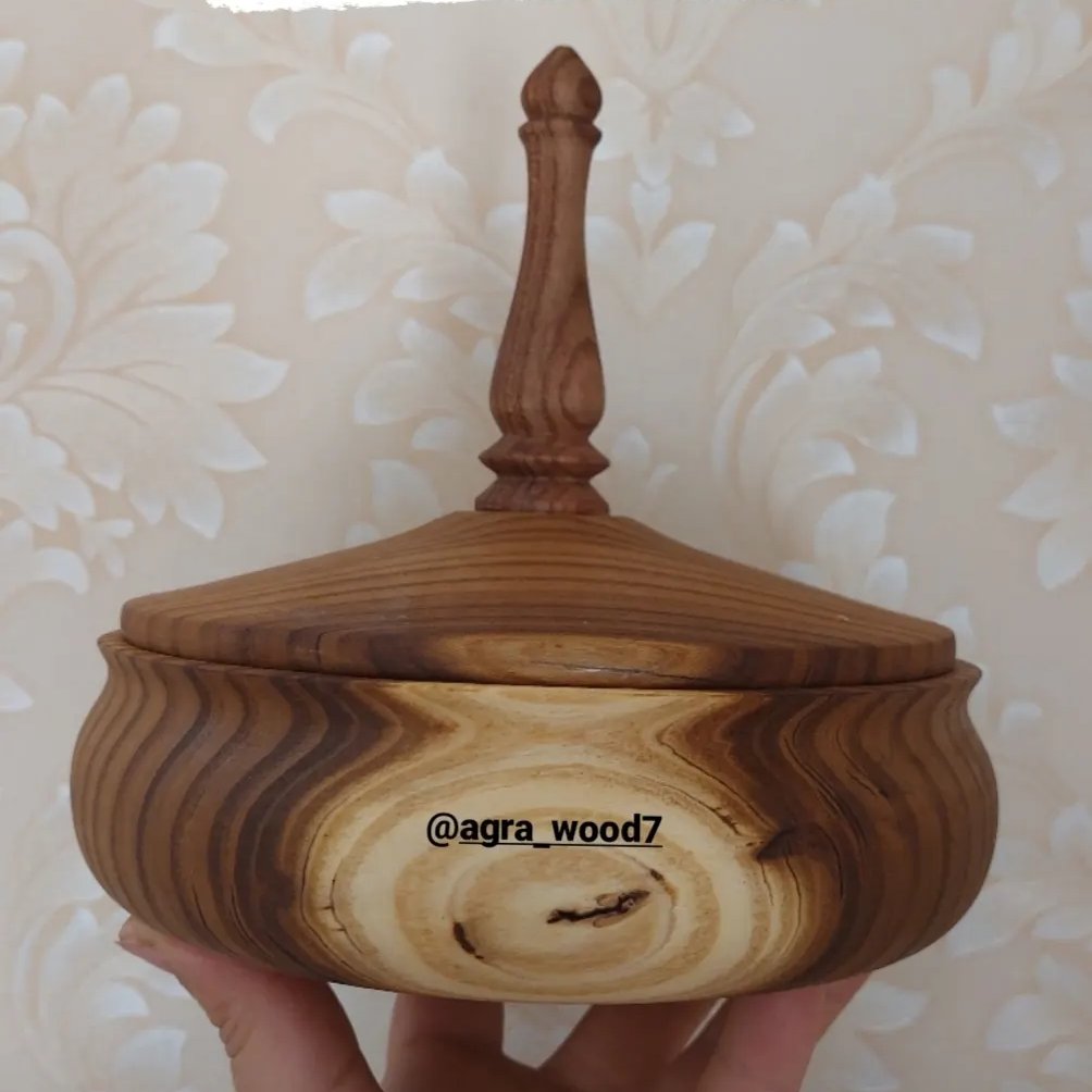 شکلات خوری چوبی