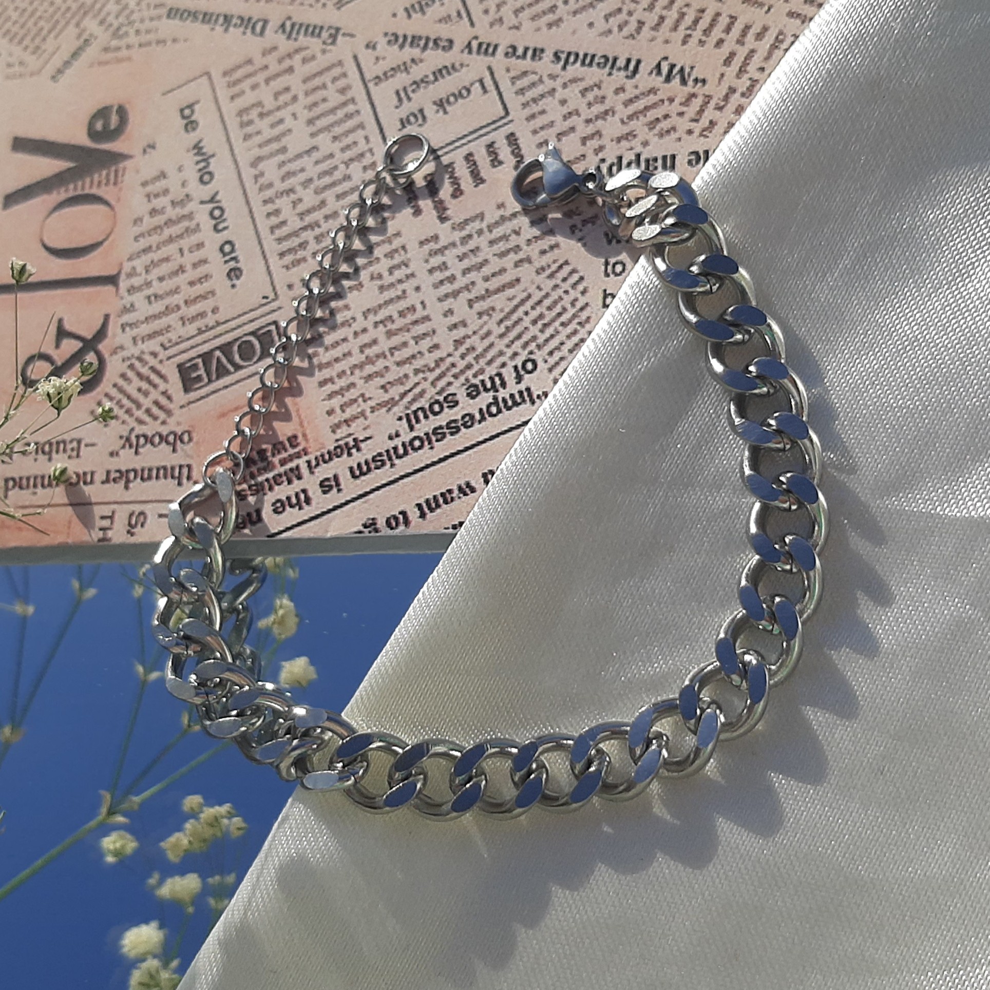 دستبند کارتیه ساده ، رنگ ثابت