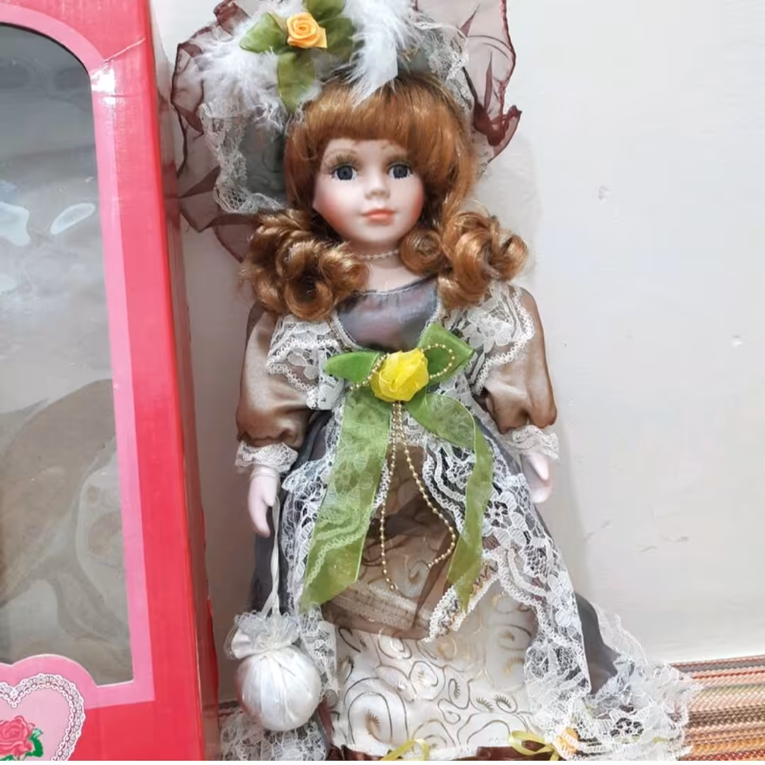 عروسک آنتیک سرامیکی 113