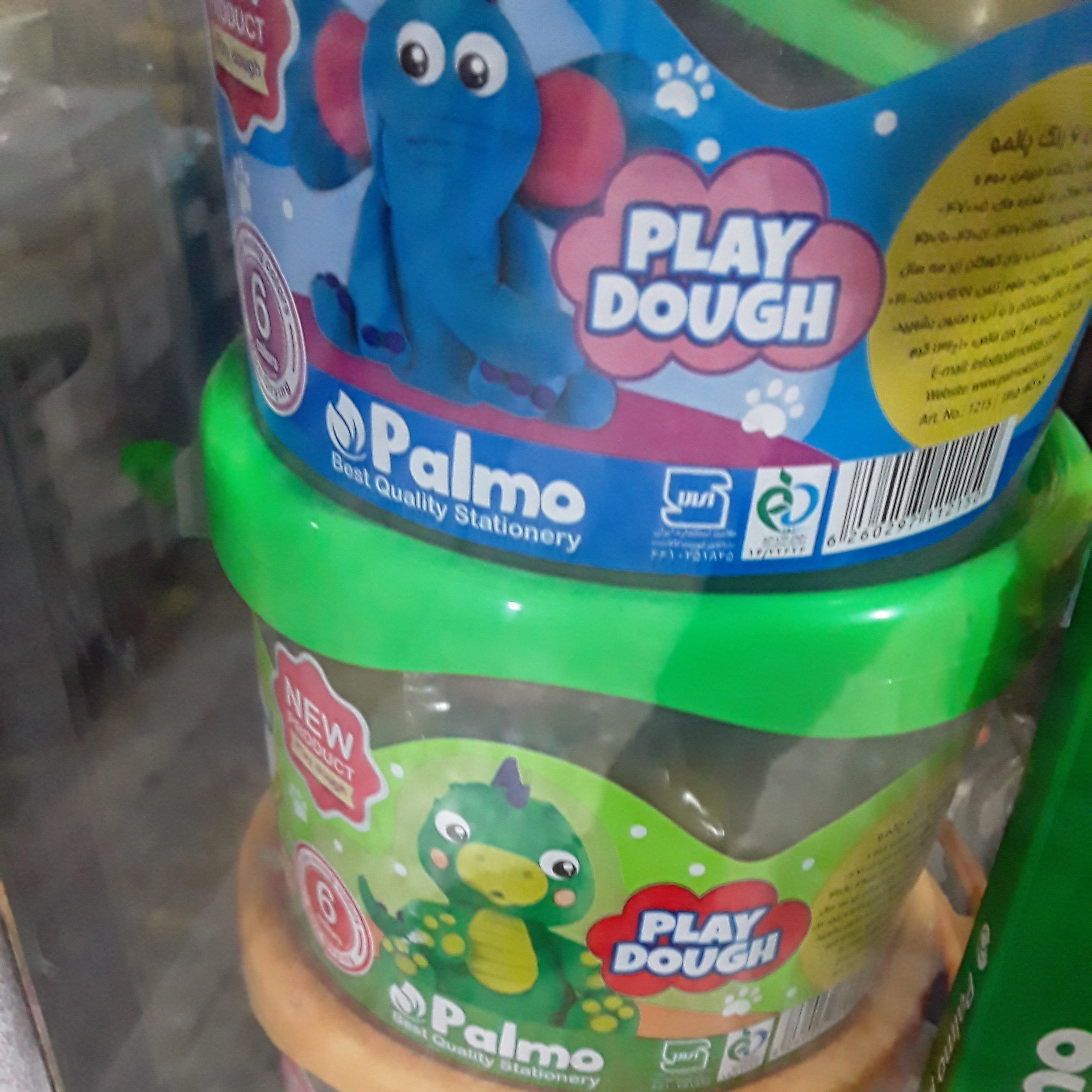 خمیر بازی 6 تایی سطلی همراه با شابلون و وردنه مارک پالمو 